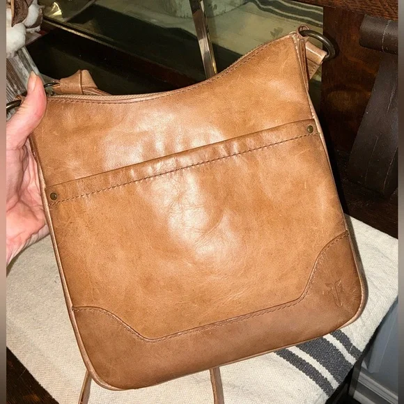 NWOT Frye Leather Melissa Sling Crossbody Beige Brown Retail $198 - Picture 3 of 12